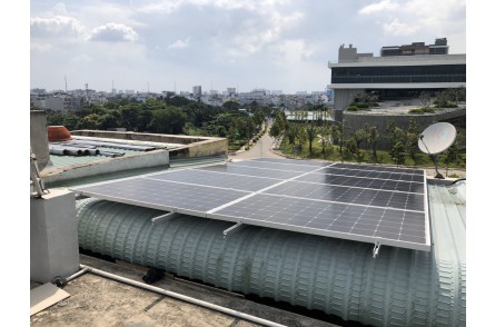 Lắp đặt hệ thống năng lượng mặt trời trên mái tôn 3.05 KWP – Bình Thạnh, TP. Hồ Chí Minh